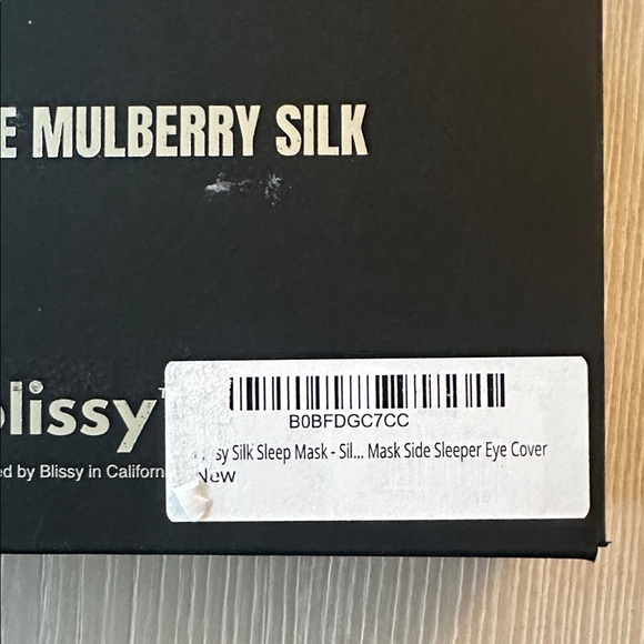 Blissy Black Silk Sleep Mask - Brand New! - Picture 4 of 6